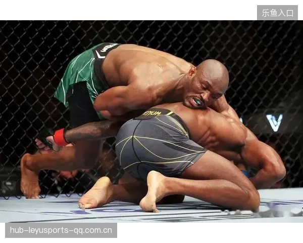 UFC爱德华斯爆发刺拳训练更犀利，剑指冠军之路